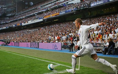 GOGO电竞精华-福勒这球凌空垫射破门